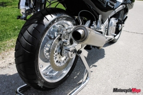 Motorcycle-Mojo_07_Black-Sunshine